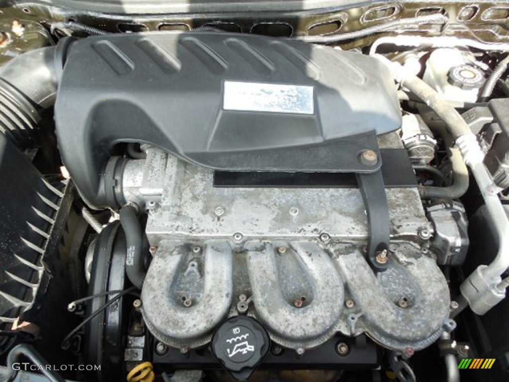 2003 VUE V6 AWD - Silver / Gray photo #17