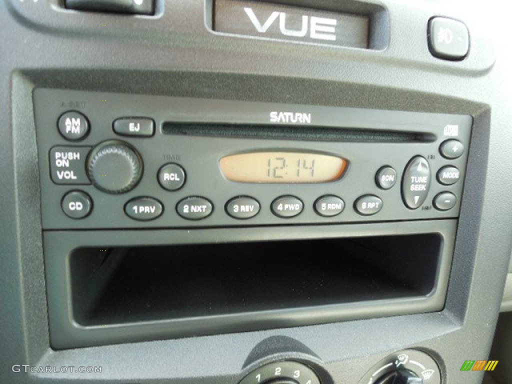2003 VUE V6 AWD - Silver / Gray photo #20