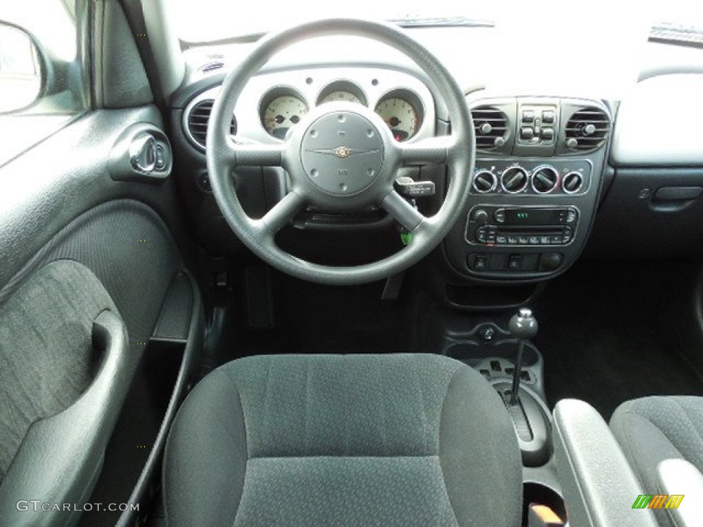 2005 PT Cruiser Touring - Linen Gold Metallic Pearl / Black photo #7