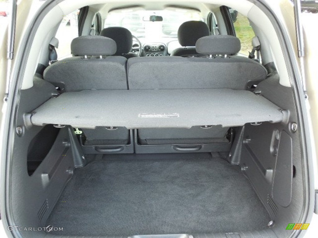 2005 PT Cruiser Touring - Linen Gold Metallic Pearl / Black photo #8