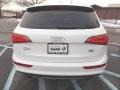 Ibis White - Q5 3.2 FSI quattro Photo No. 5