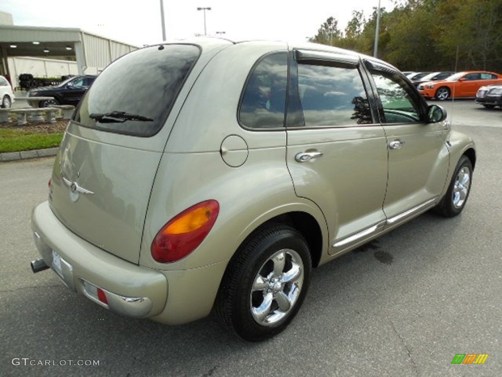 2005 PT Cruiser Touring - Linen Gold Metallic Pearl / Black photo #10