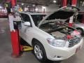 2010 Blizzard White Pearl Toyota Highlander Limited 4WD  photo #5