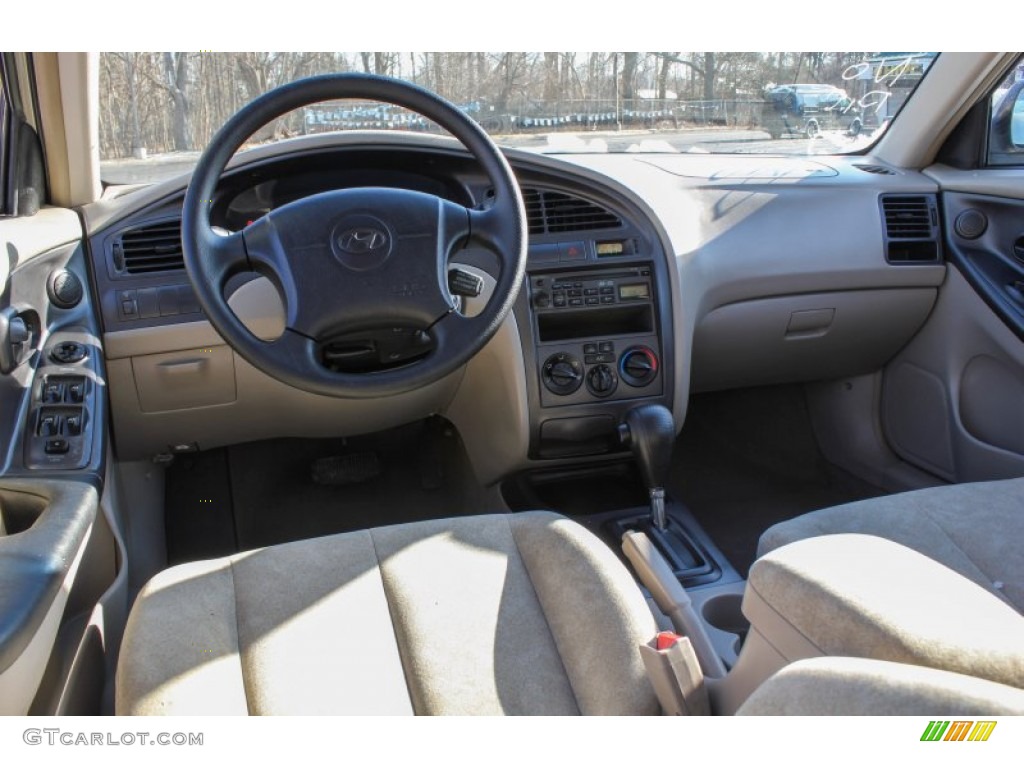 2002 Elantra GLS Sedan - Champagne Beige / Beige photo #15