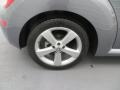 2006 Volkswagen New Beetle TDI Coupe Wheel and Tire Photo