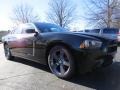 Pitch Black - Charger SXT Photo No. 4