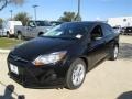 Tuxedo Black - Focus SE Sedan Photo No. 1