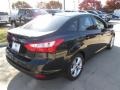 Tuxedo Black - Focus SE Sedan Photo No. 5