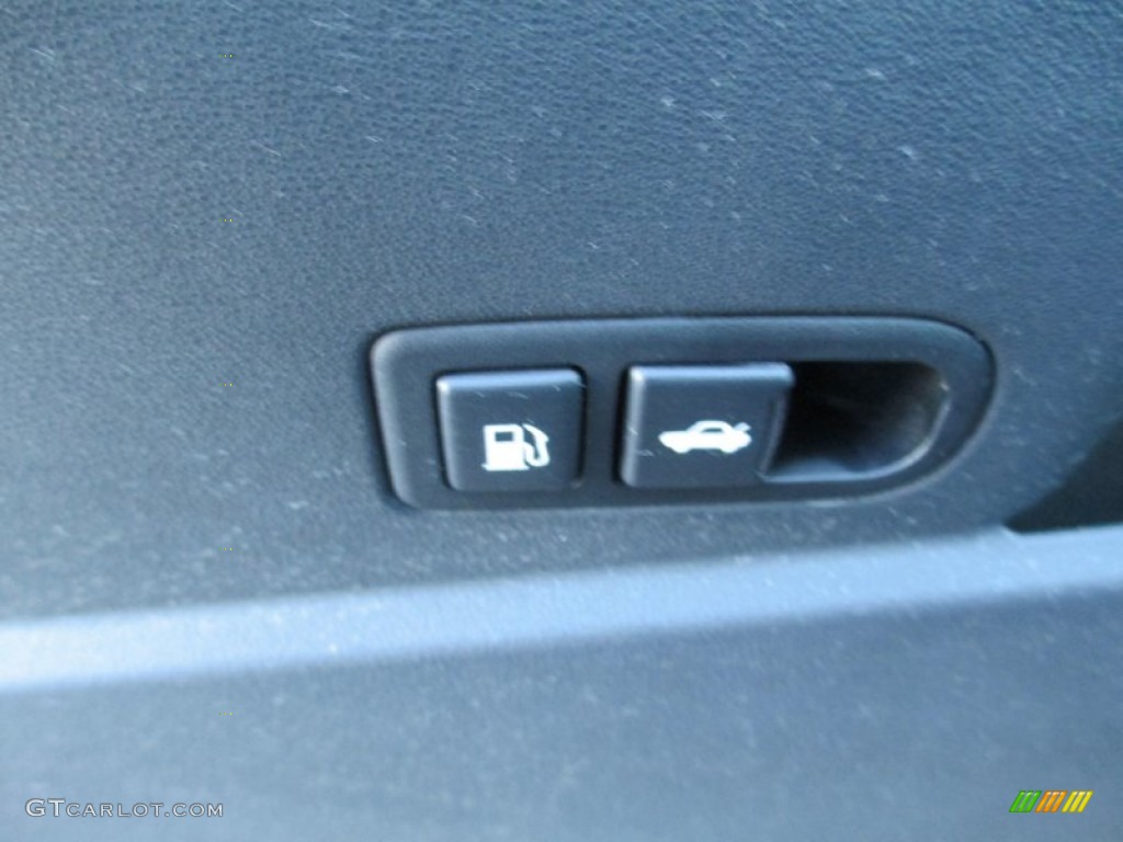 2011 Genesis Coupe 3.8 Track - Bathurst Black / Black Leather photo #12
