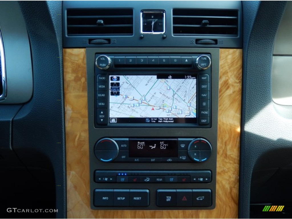 2013 Lincoln Navigator L Monochrome Limited Edition 4x2 Navigation Photos