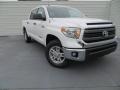 2014 Super White Toyota Tundra SR5 Crewmax  photo #1