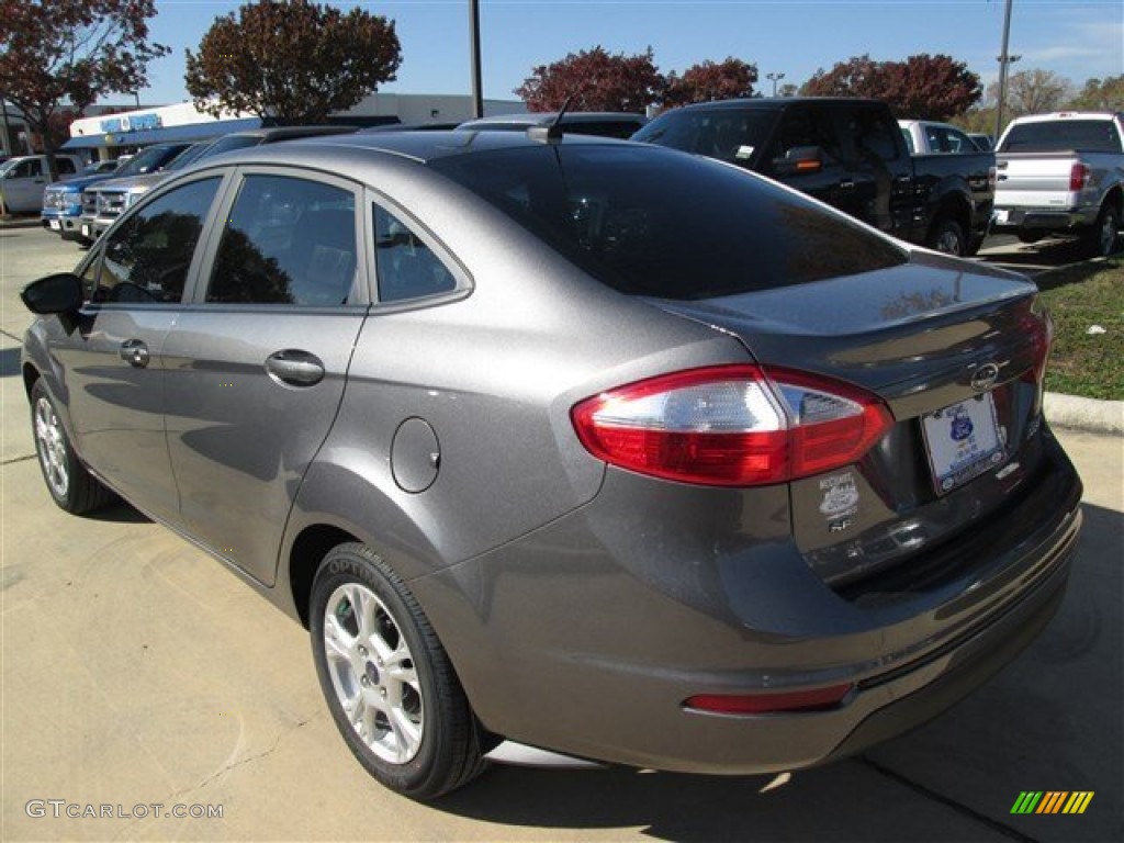 2014 Fiesta SE Sedan - Storm Gray / Charcoal Black photo #3