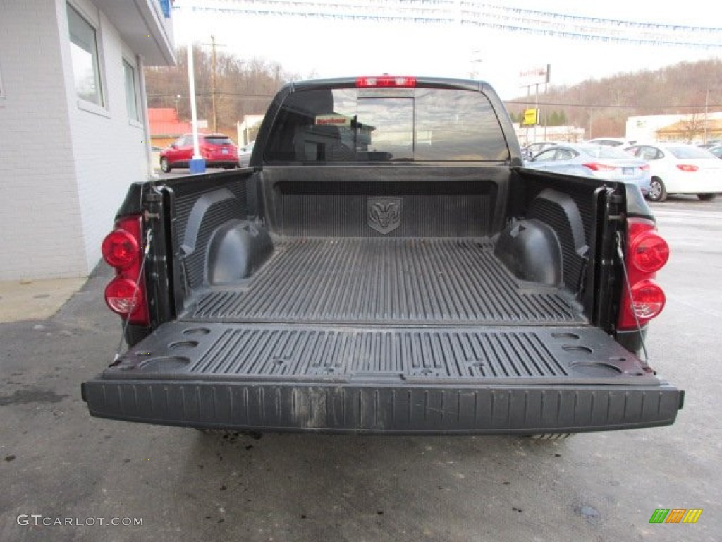 2007 Ram 1500 SLT Quad Cab 4x4 - Brilliant Black Crystal Pearl / Medium Slate Gray photo #9