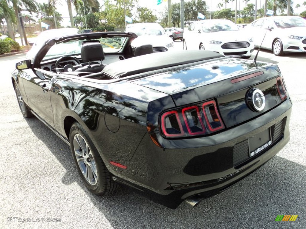 2013 Mustang V6 Premium Convertible - Black / Charcoal Black photo #10