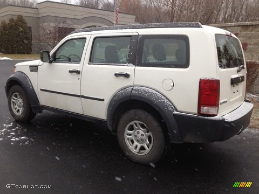 2008 Nitro SXT 4x4 - Stone White / Dark Slate Gray photo #7