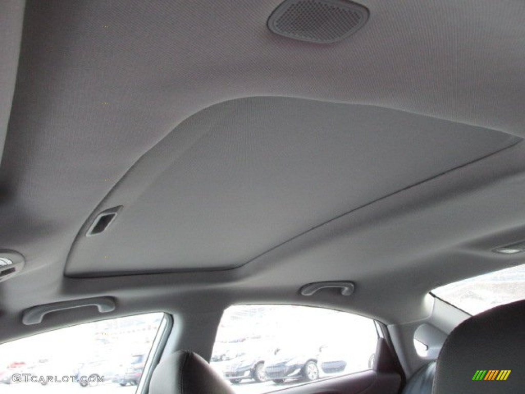 2014 Sonata SE - Pearl White / Black photo #10