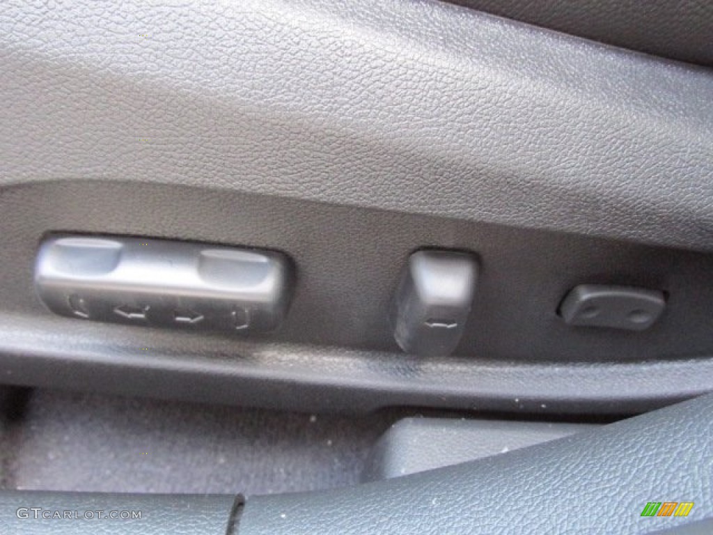 2014 Sonata SE - Pearl White / Black photo #14