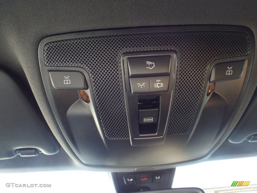 2014 Mercedes-Benz CLA 45 AMG Controls Photo #88753533