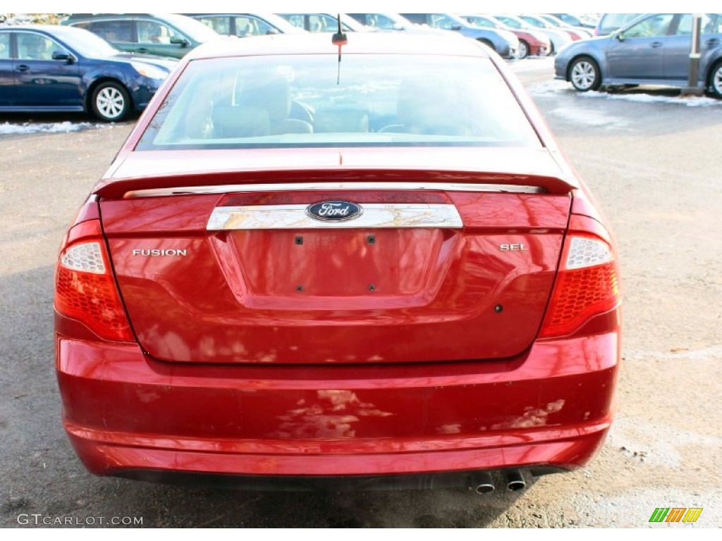 2010 Fusion SEL - Sangria Red Metallic / Medium Light Stone photo #7