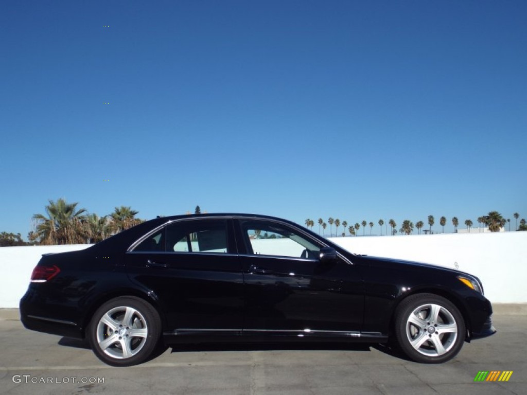 2014 E E250 BlueTEC Sedan - Black / Black photo #3