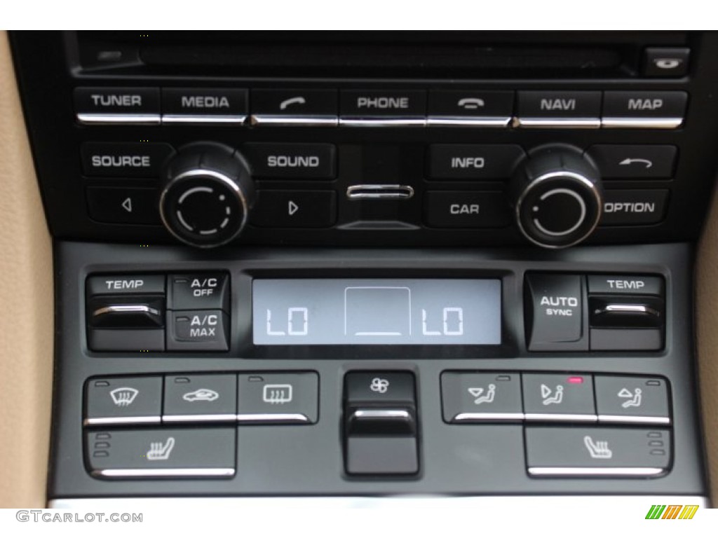 2014 Porsche Boxster Standard Boxster Model Controls Photo #88756059