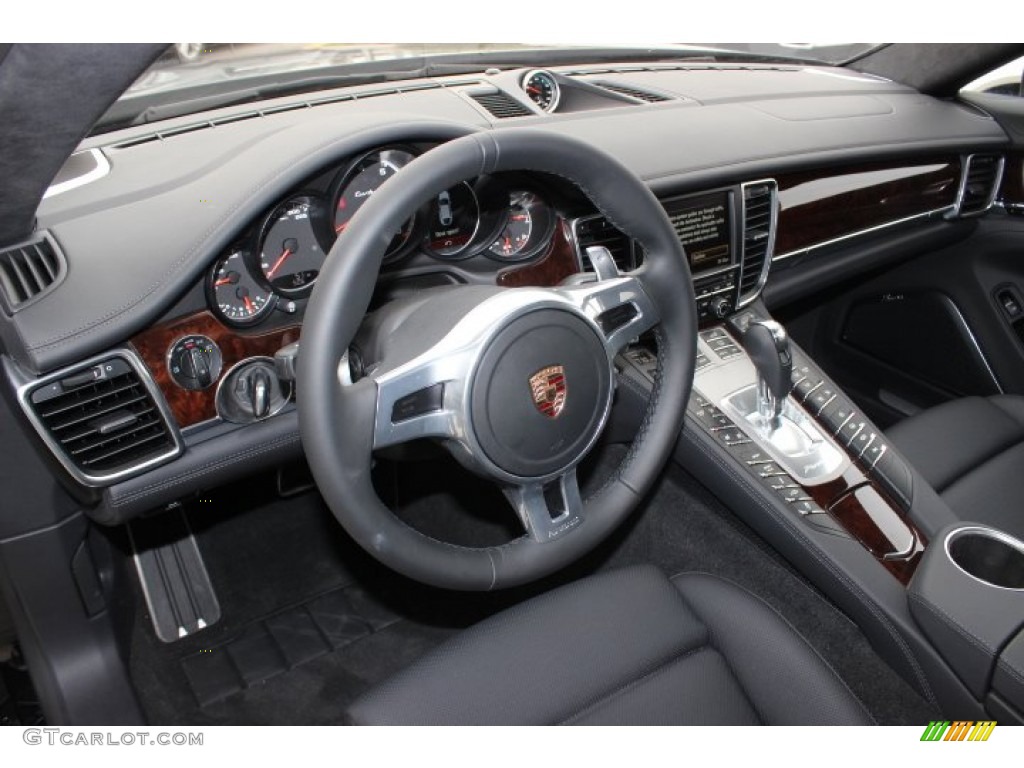 Black Interior 2014 Porsche Panamera Turbo Executive Photo #88757523