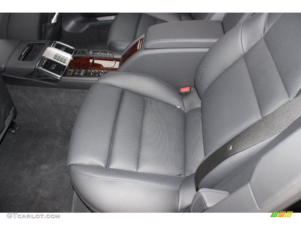 2014 Porsche Panamera Turbo Executive Rear Seat Photo #88757982