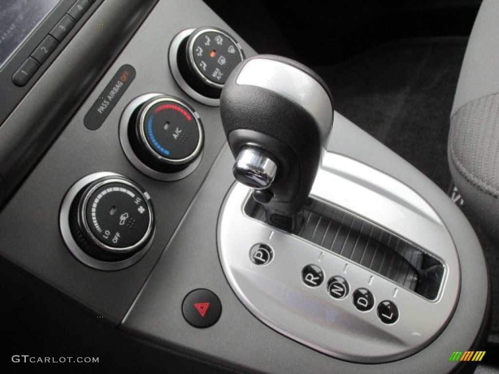 2012 Sentra 2.0 SR Special Edition - Metallic Blue / Charcoal photo #15