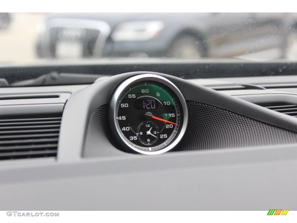 2014 Porsche Panamera Turbo Gauges Photo #88758574