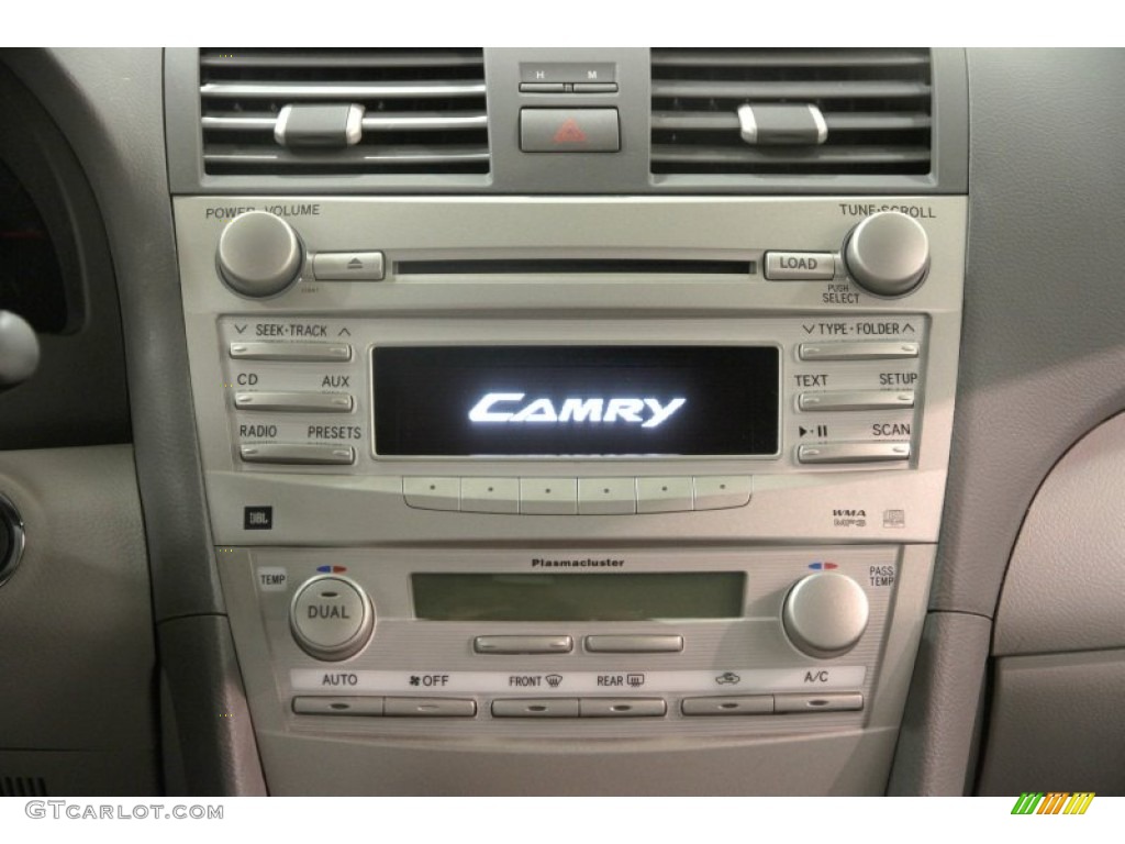 2011 Camry SE V6 - Classic Silver Metallic / Ash photo #27
