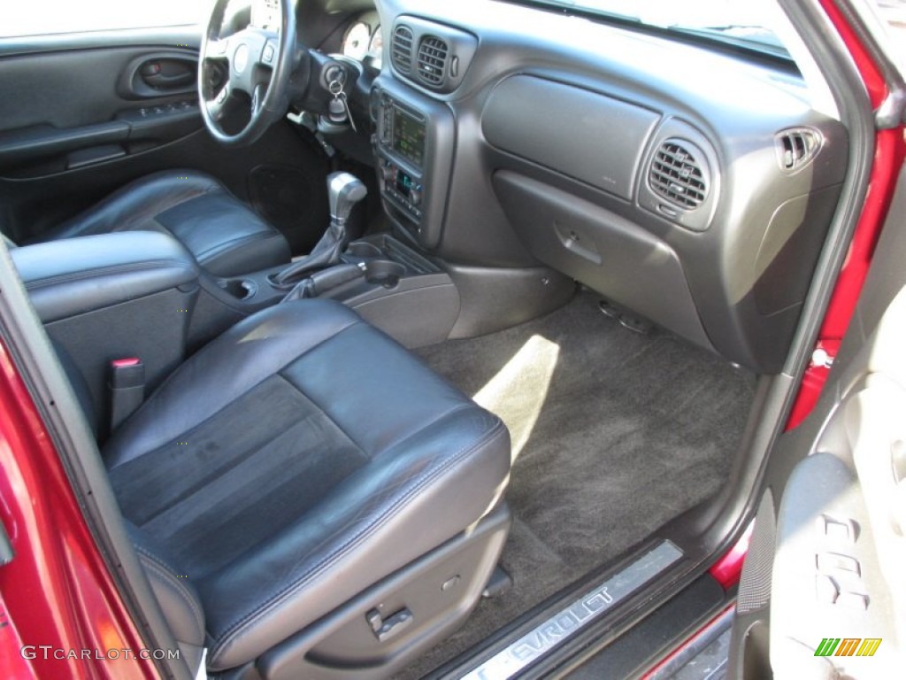 Ebony Interior 2009 Chevrolet Trailblazer Ss Awd Photo