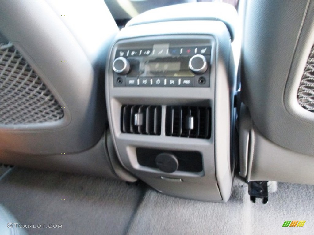 2010 SRX 4 V6 AWD - Caribbean Blue / Titanium/Ebony photo #36