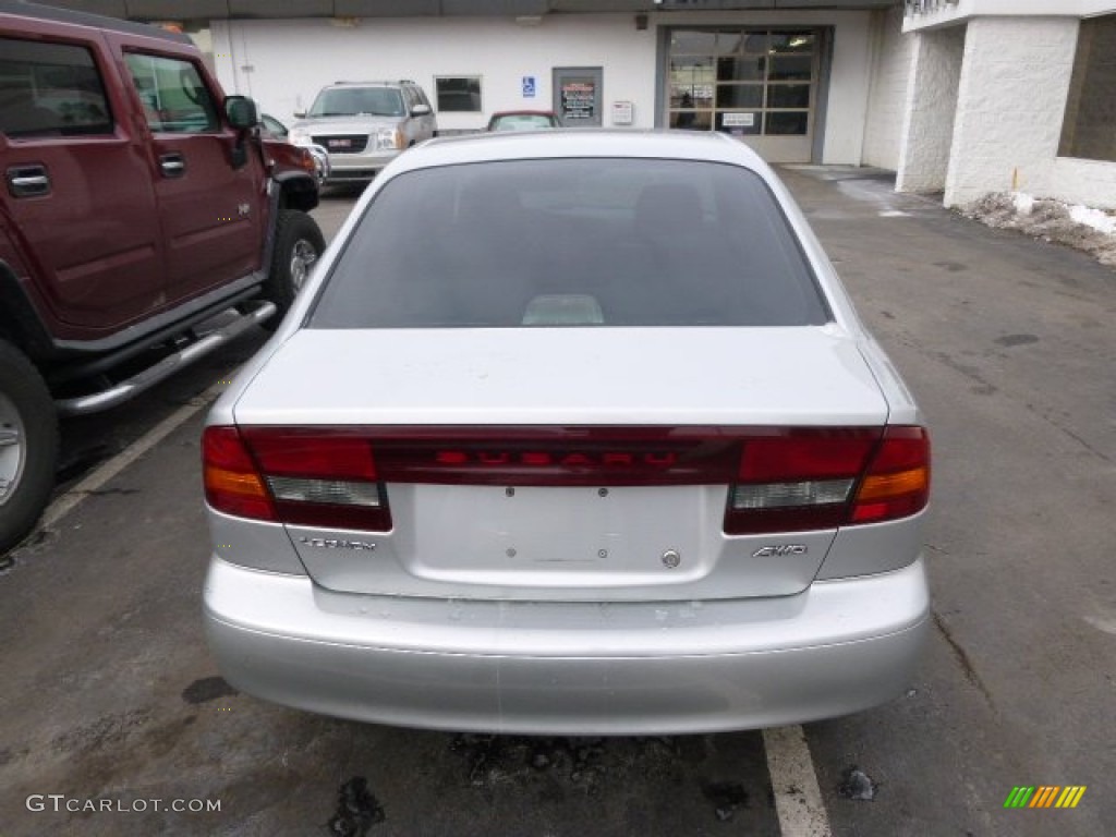 2004 Legacy L Sedan - Silver Stone Metallic / Gray Moquette photo #5