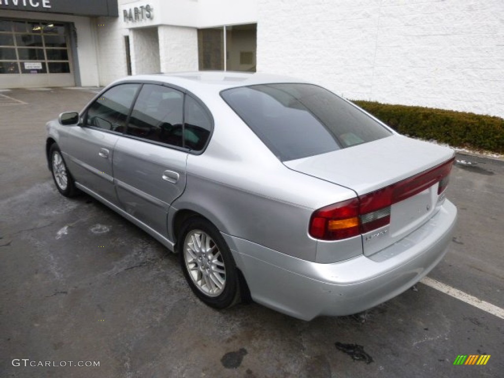 2004 Legacy L Sedan - Silver Stone Metallic / Gray Moquette photo #6