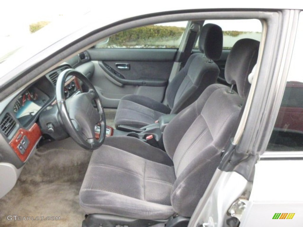 2004 Legacy L Sedan - Silver Stone Metallic / Gray Moquette photo #8