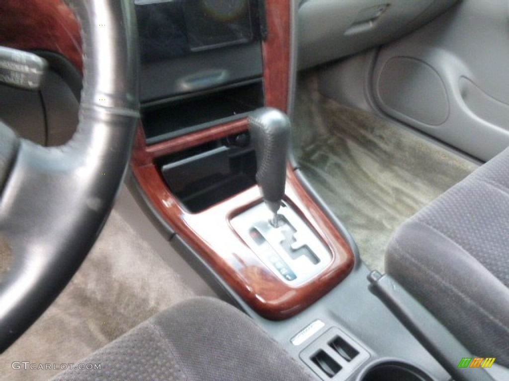 2004 Legacy L Sedan - Silver Stone Metallic / Gray Moquette photo #12