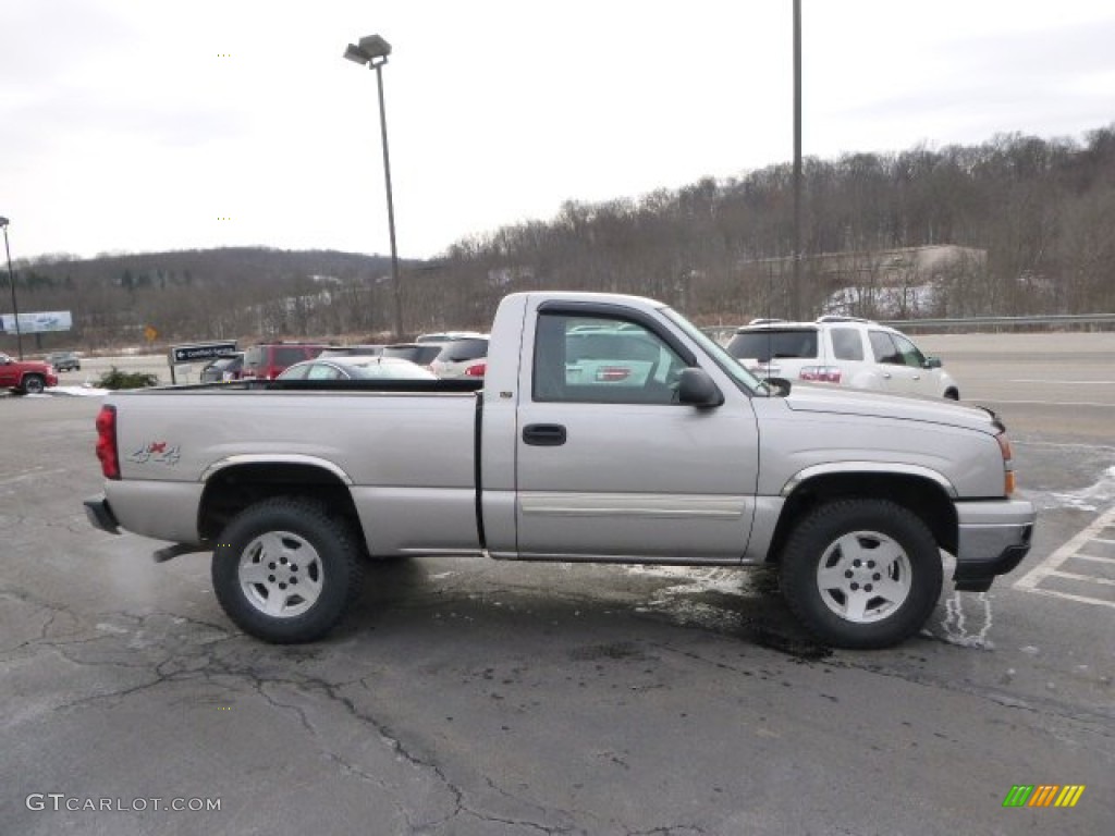 2006 Silverado 1500 LS Regular Cab 4x4 - Silver Birch Metallic / Dark Charcoal photo #4