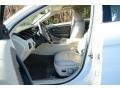2012 White Suede Ford Taurus SEL  photo #19