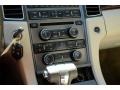2012 White Suede Ford Taurus SEL  photo #28