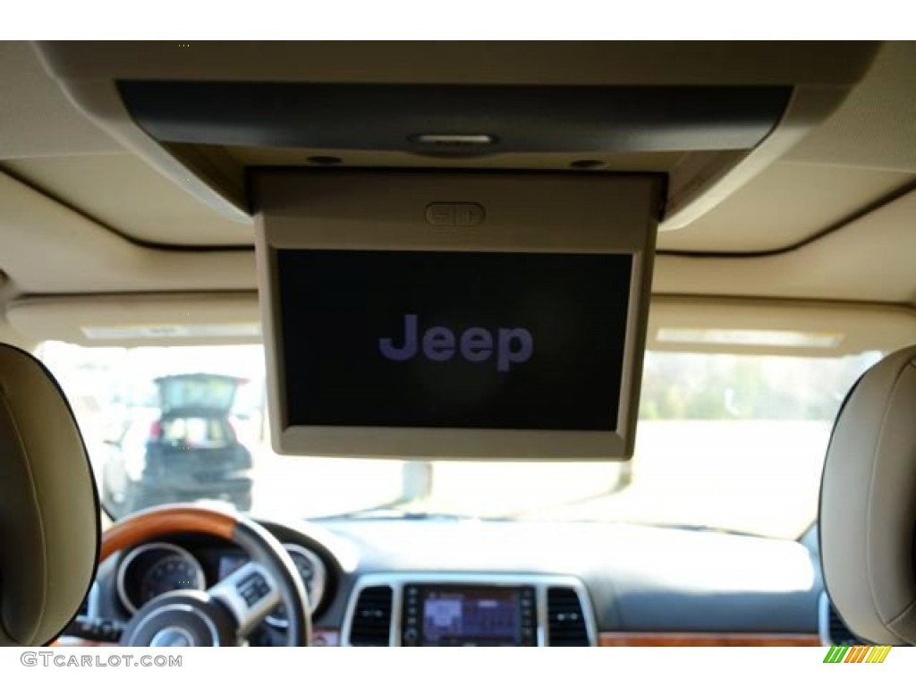 2011 Grand Cherokee Overland 4x4 - Stone White / Dark Frost Beige/Light Frost Beige photo #14