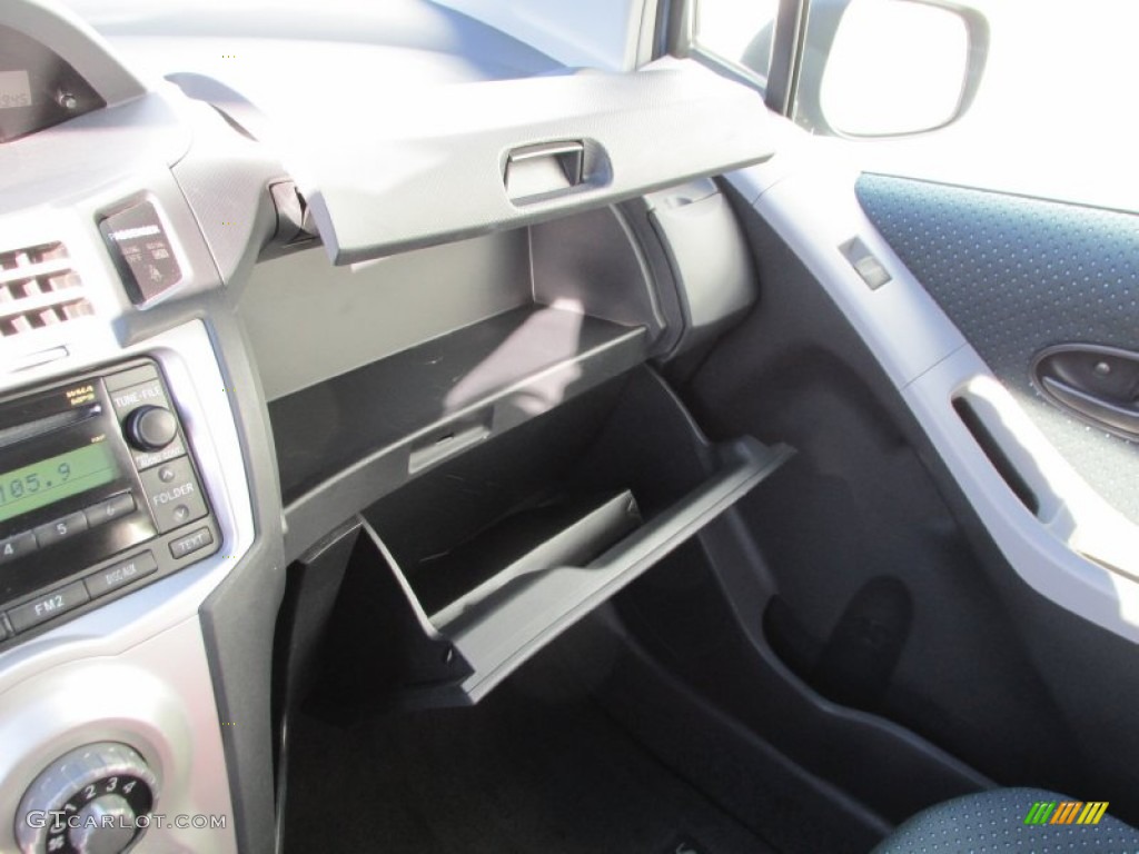2007 Yaris 3 Door Liftback - Bayou Blue Metallic / Dark Charcoal photo #18