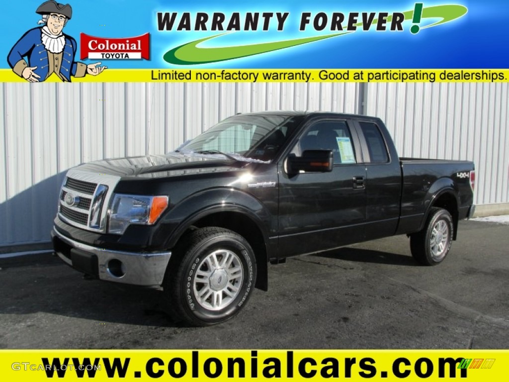 2010 F150 Lariat SuperCab 4x4 - Tuxedo Black / Black photo #1