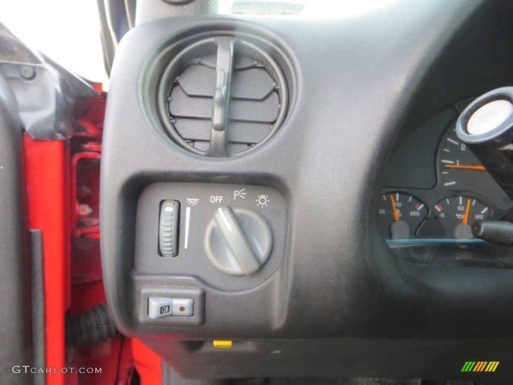 2002 Pontiac Firebird Coupe Controls Photos