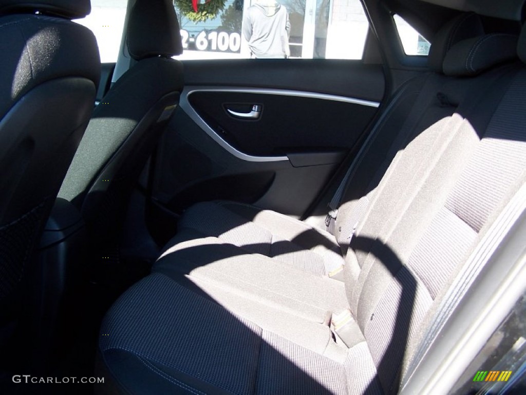 2013 Elantra GT - Black / Black photo #11