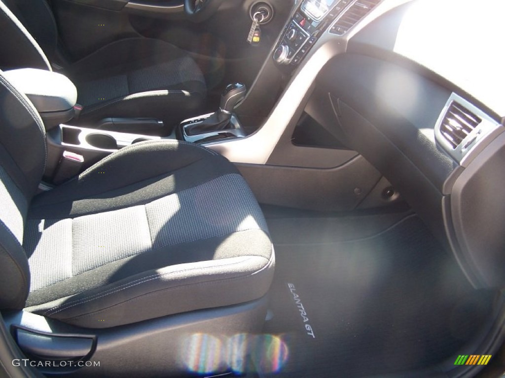 2013 Elantra GT - Black / Black photo #13