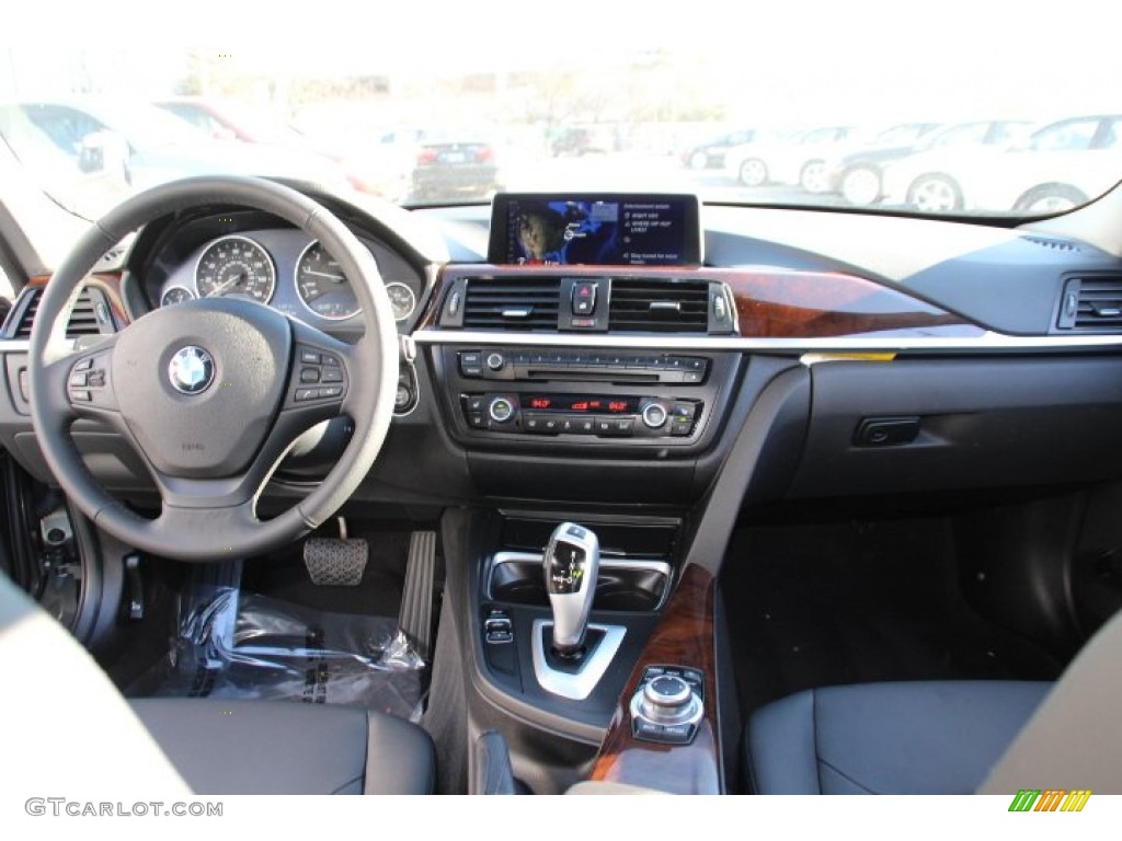2013 BMW 3 Series 328i xDrive Sedan Black Dashboard Photo #88777748