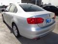 Reflex Silver Metallic - Jetta SE Sedan Photo No. 4