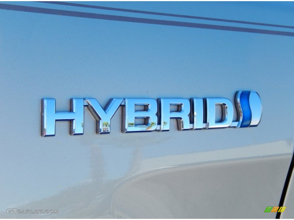 2009 Toyota Camry Hybrid Marks and Logos Photo #88781237