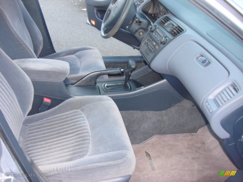 1998 Accord LX Sedan - Regent Silver Pearl / Quartz photo #11