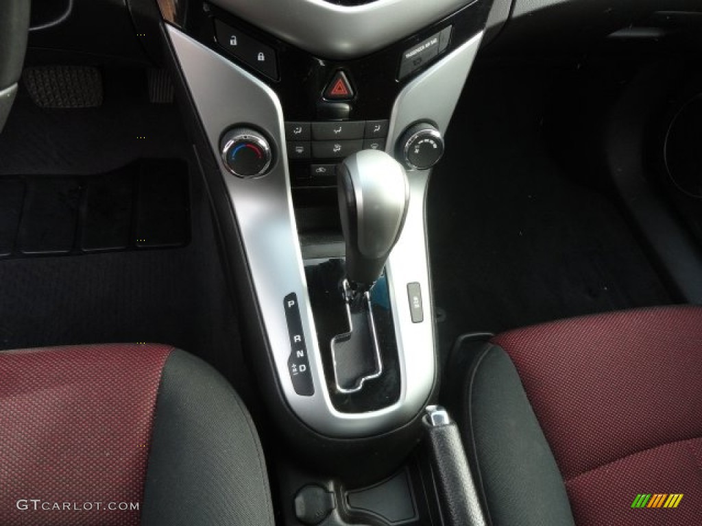 2011 Chevrolet Cruze LT Transmission Photos